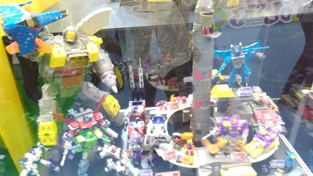 Tokyo Toy Show 2019   Transformers Siege Display Featuring Omega Supreme, Barricade, Impactor And More 15 (15 of 16)